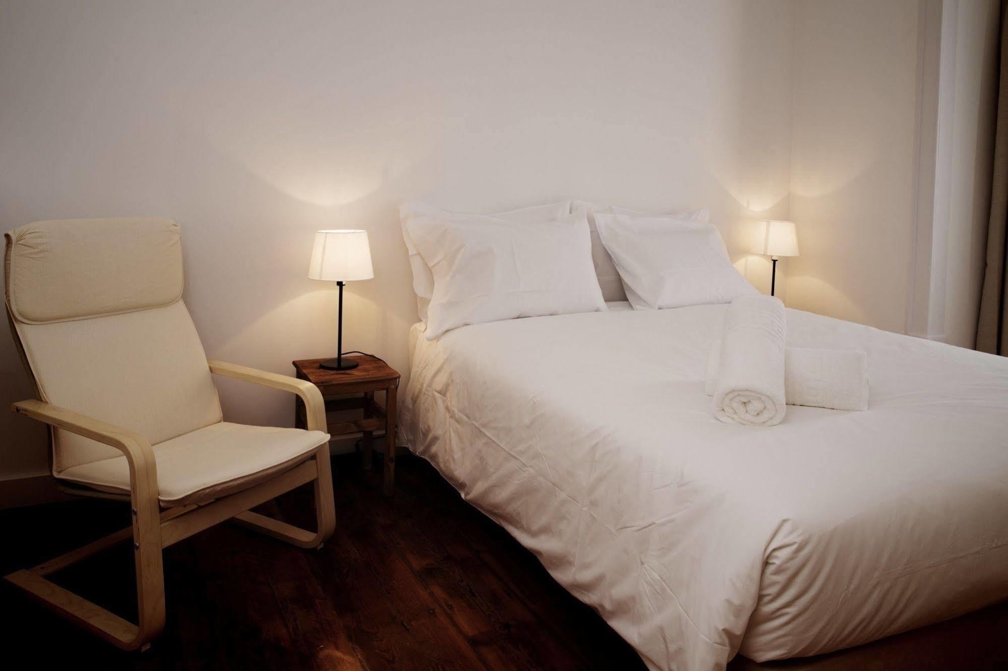 Gs Chiado Boutique Studios & Suites Lissabon Exterior foto