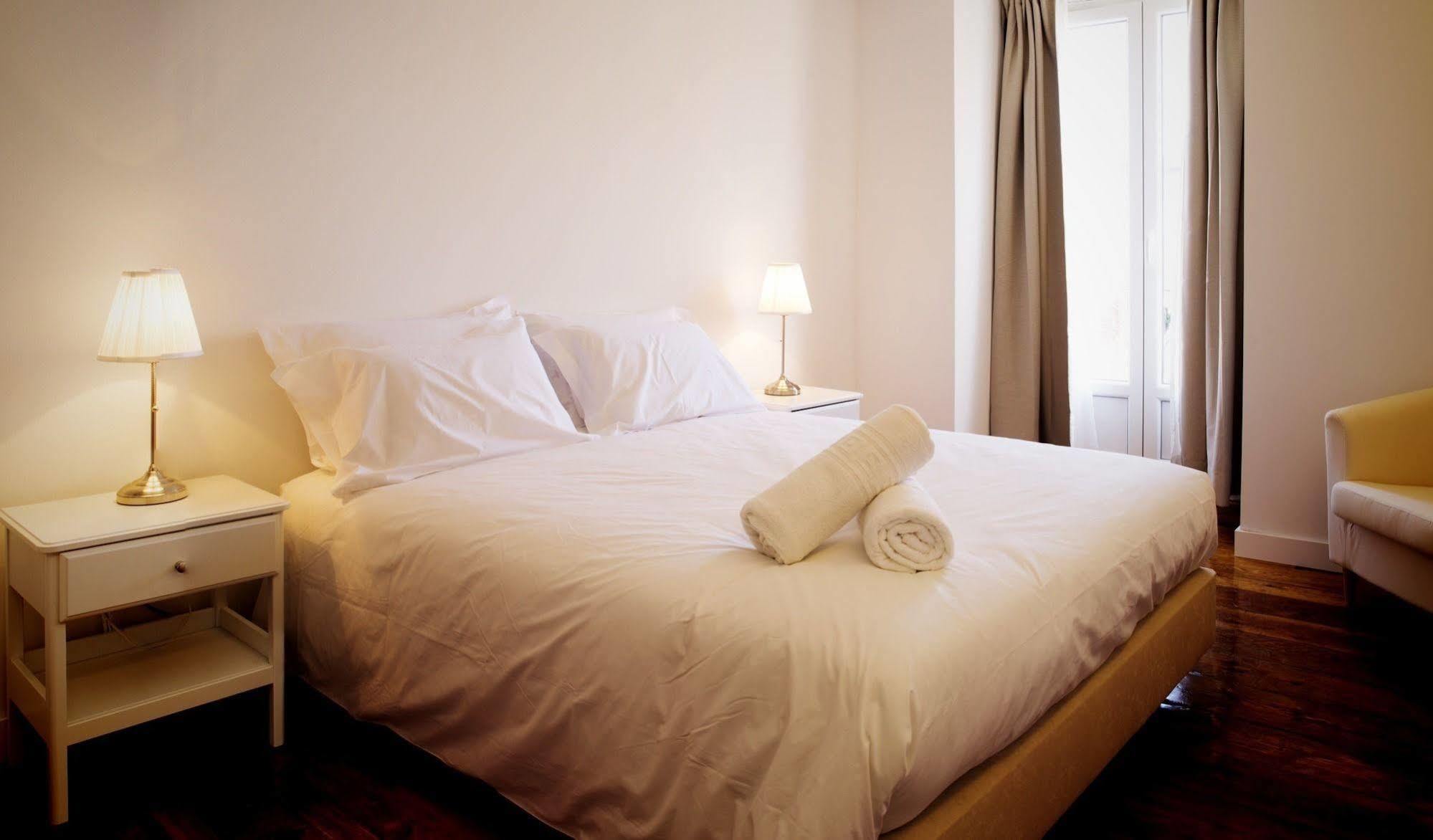 Gs Chiado Boutique Studios & Suites Lissabon Exterior foto